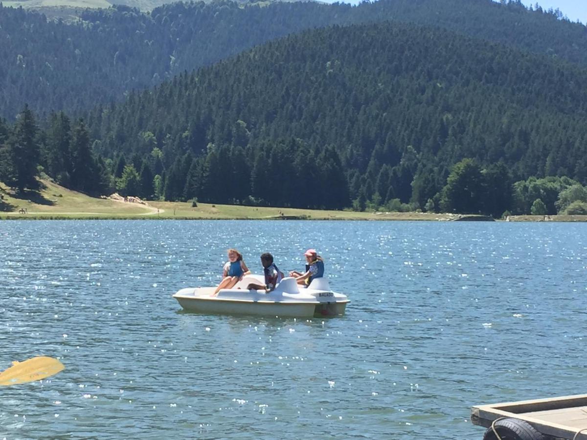 Gite Chaleureux Au Lac De Payolle Campan Eksteriør bilde